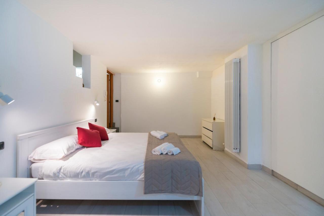 Loft Centrale - Porta Venezia - M3 Repubblica Milan Extérieur photo